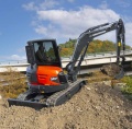 Koparka Eurocomach 50 ZT - silnik Kubota.jpg