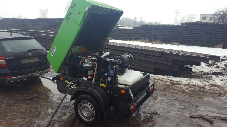 ATMOS PDK 33 sprężarka kompresor spalinowy śrubowy .jpg