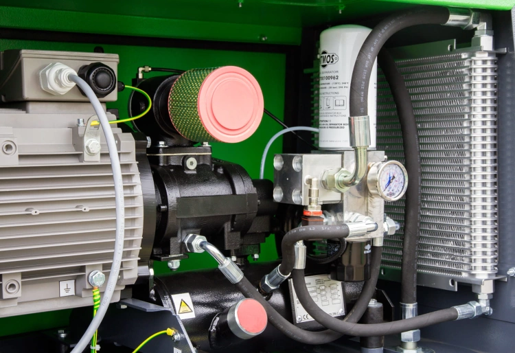 Kompresor Sprężarka elektryczna ATMOS Albert E 120 VARIO.jpg